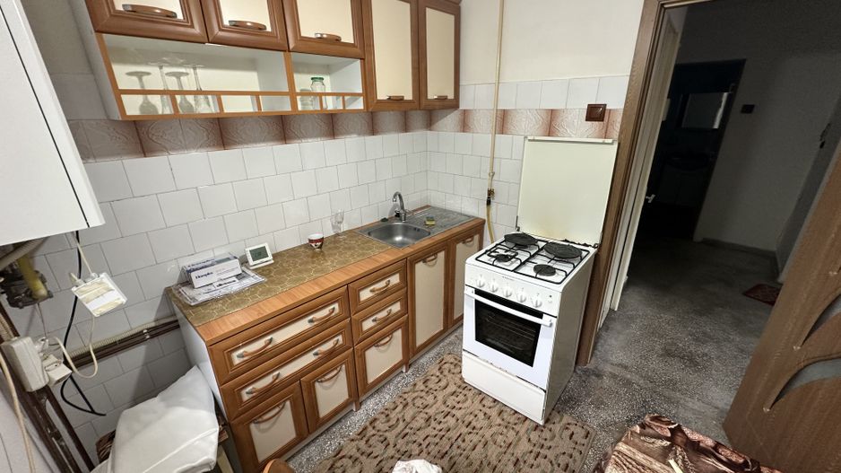 Apartament 2 camere etaj 2  decomandat - Poză 19