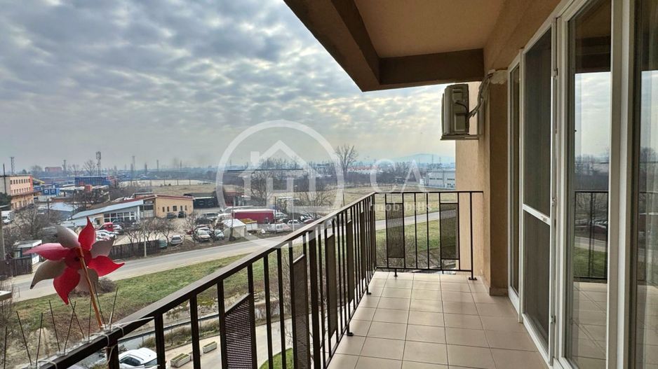 Apartament de vânzare cu 3 camere in Prima Nufărul, Oradea - Poză 9