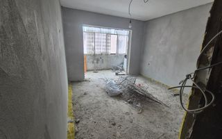 Vand 3 camere et.1 - Lunca - Poză 1