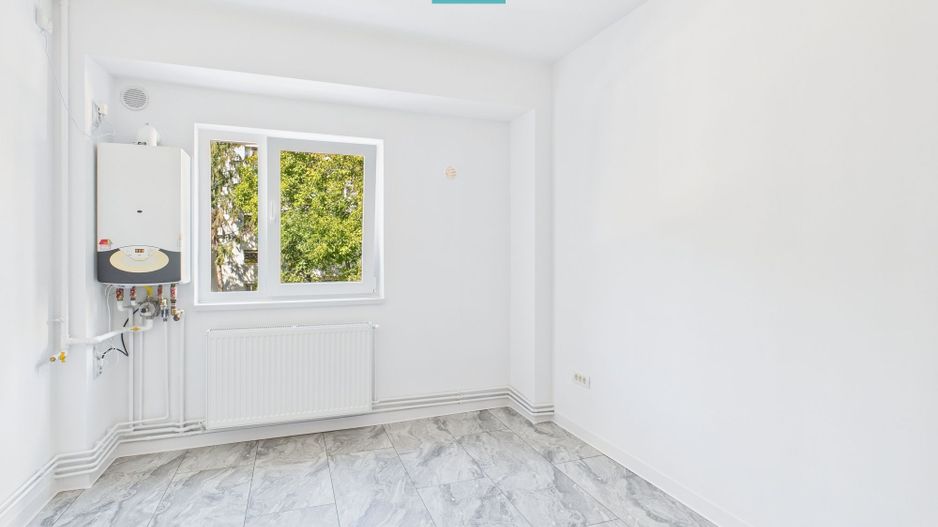 Apartament  2 camere renovat modern zona Torontal - Poză 3