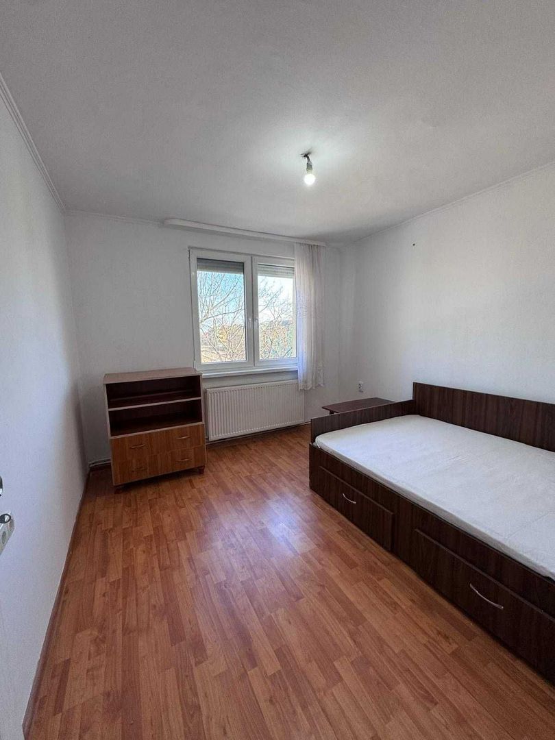 BRASADAS vinde ap 2 cam etaj 3/4 in Carpati 1. - Poză 3