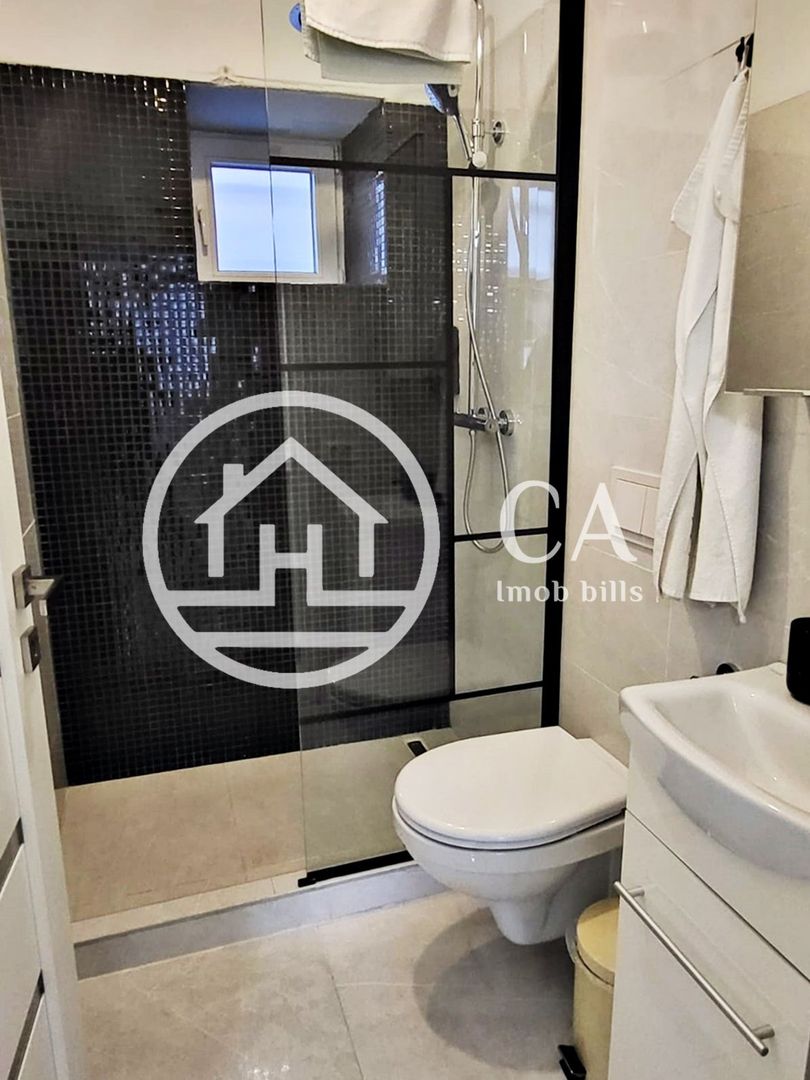 Apartament cu 4 camere de vanzare zona Ultracentrala, Oradea - Poză 9