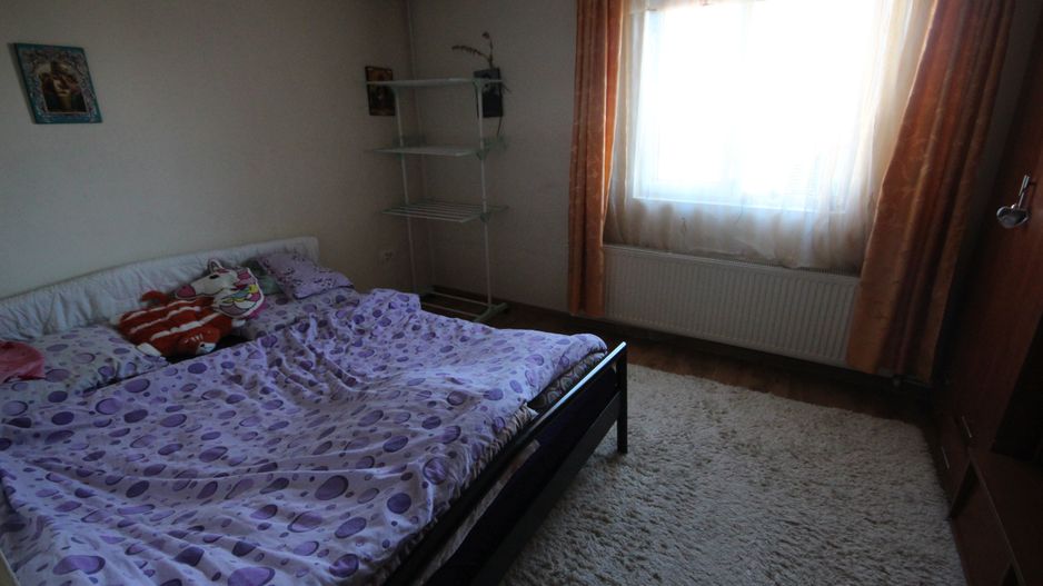Casa individuala cu teren generos - Poză 13
