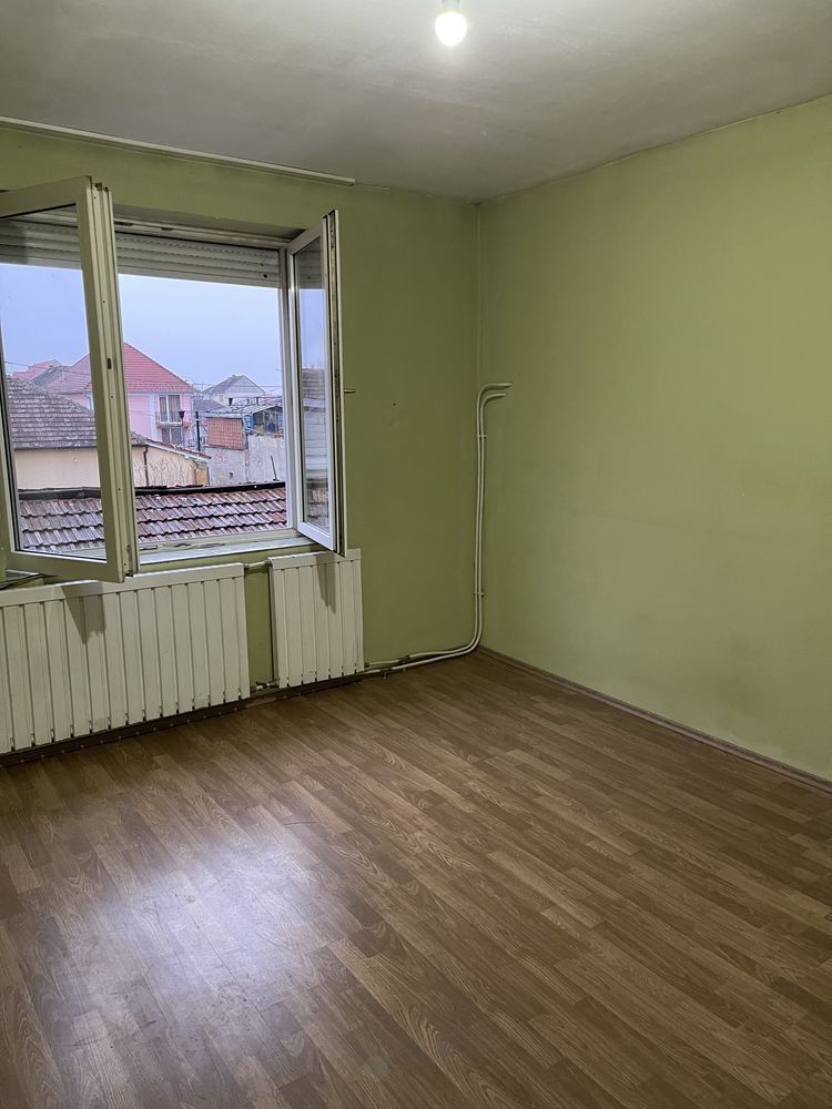 CASǍ DE VÂNZARE în mun. Satu Mare (Zona 14 Mai) - Poză 6