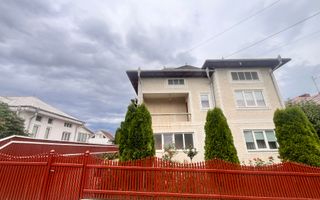 Casă De Vânzare cu 9 Ari teren I Fălticeni /Zona Spitalului I 270.000E - Poză 1