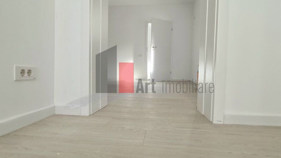 Apartament 3 camere parter de vila Unirii - Poză 1