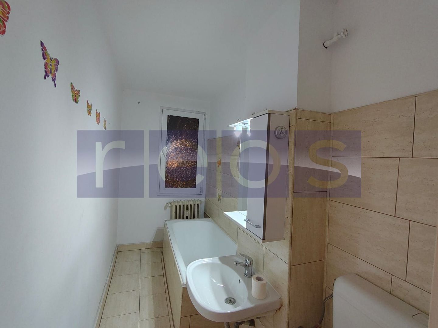 VANZARE GARSONIERA SPATIOASA I LIBERA I METROU I VALEA IALOMITEI - Poză 10