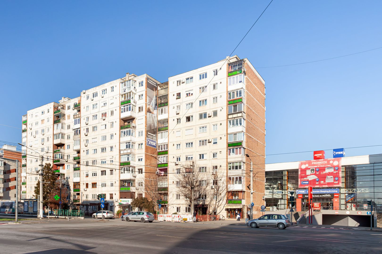 Proprietate vândută Apartament cu 3 camere decomandat la Fortuna - Poză 1