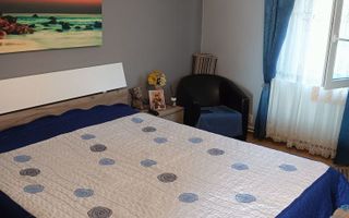 Casă spațioasă, 556 mp teren – Câmpenești, mobilată și utilată - Poză 4