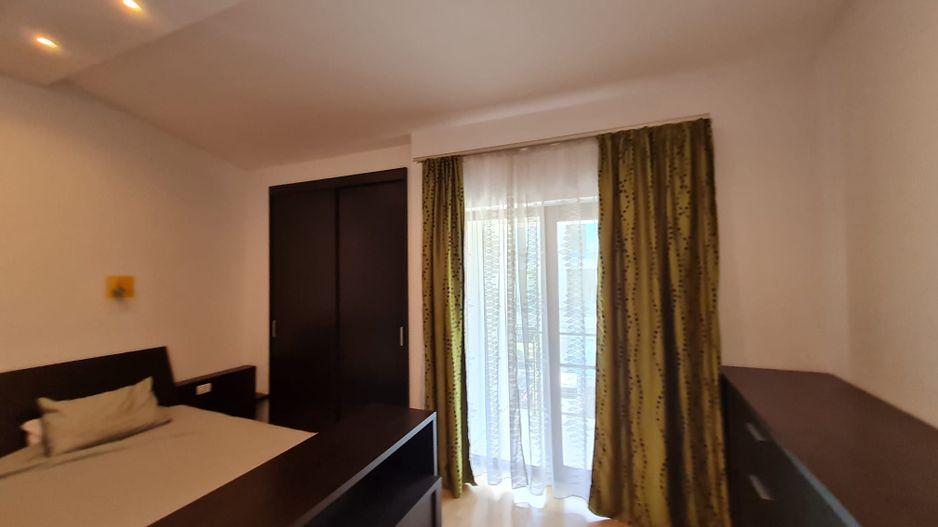 Apartament generos de închiriat zona Lipovei - Poză 23