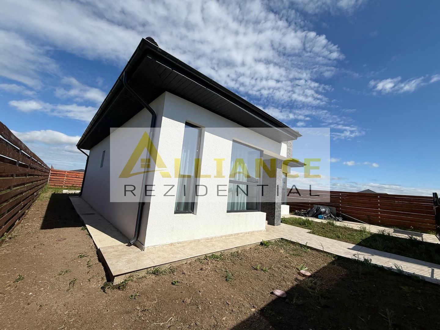 Casa individuala parter || 3 camere 2 bai || teren 375mp - Poză 6