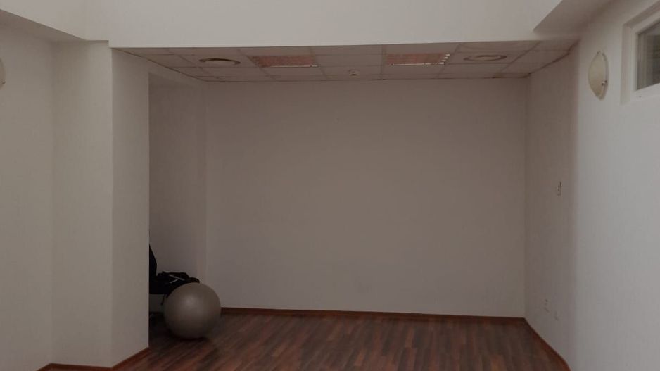 Birou deosebit 30 mp SAD - Poză 6