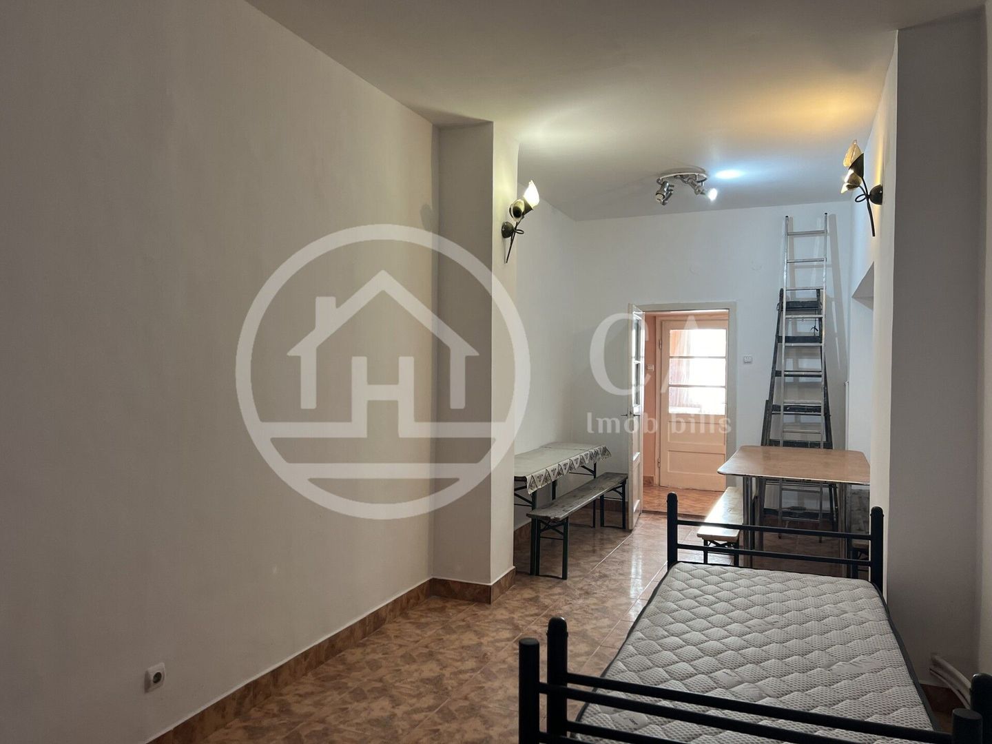 Apartament cu 2 camere la casa de inchiriat pe Republicii Oradea - Poză 12