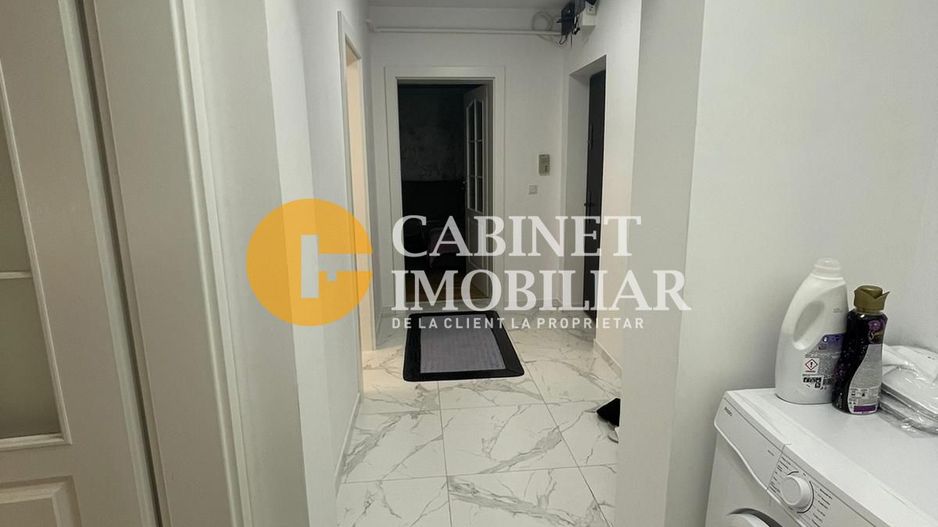 Central - Tg Cucu bloc tip Vila - 2 camere Decomandat RENOVAT 60mp - Poză 7