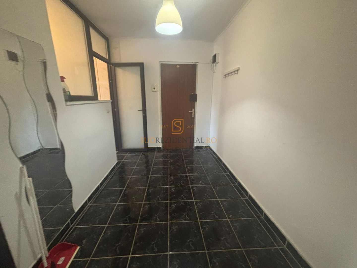 Apartament 2 camere de vânzare, Parcul Tineretului, Str. Pridvorului - Poză 6