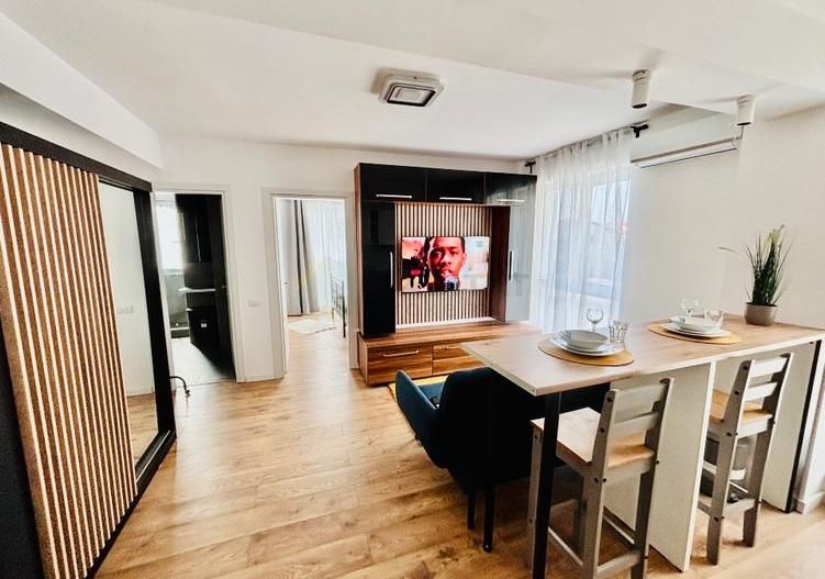 Prima închiriere | 2 camere modern | parcare | - Poză 2