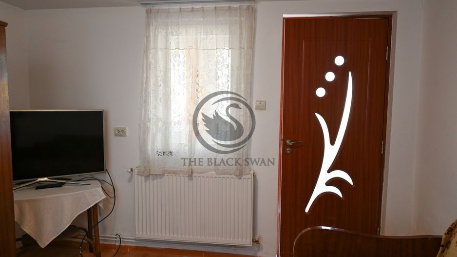 Casă din cărămidă de vanzare | 444 MP teren | Pleasa, PH | Comision 0% - Poză 6