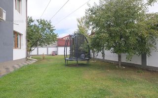 DOBROESTI - Str. Doinei, vila P+E+M, 6 camere, 3 bai cu fininsaje LUX - Poză 25