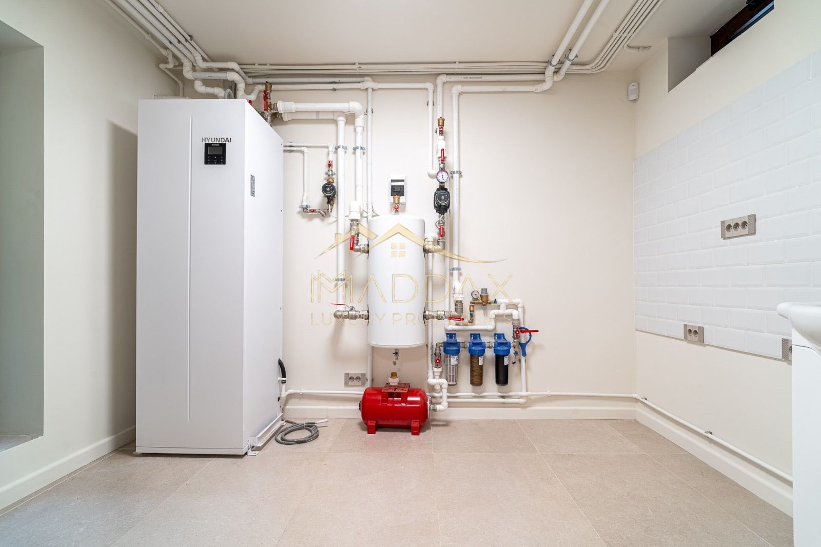 Vila Unica Noua cu 8 camere *300mp* /fotovoltaice si pompa cladura// Dorobanti - Poză 37