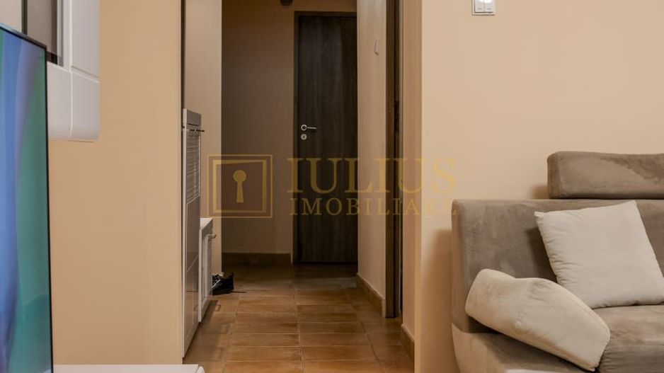 Apartament 4 camere+2 bai foarte aproapte de Spitalul Judetean - Poză 6