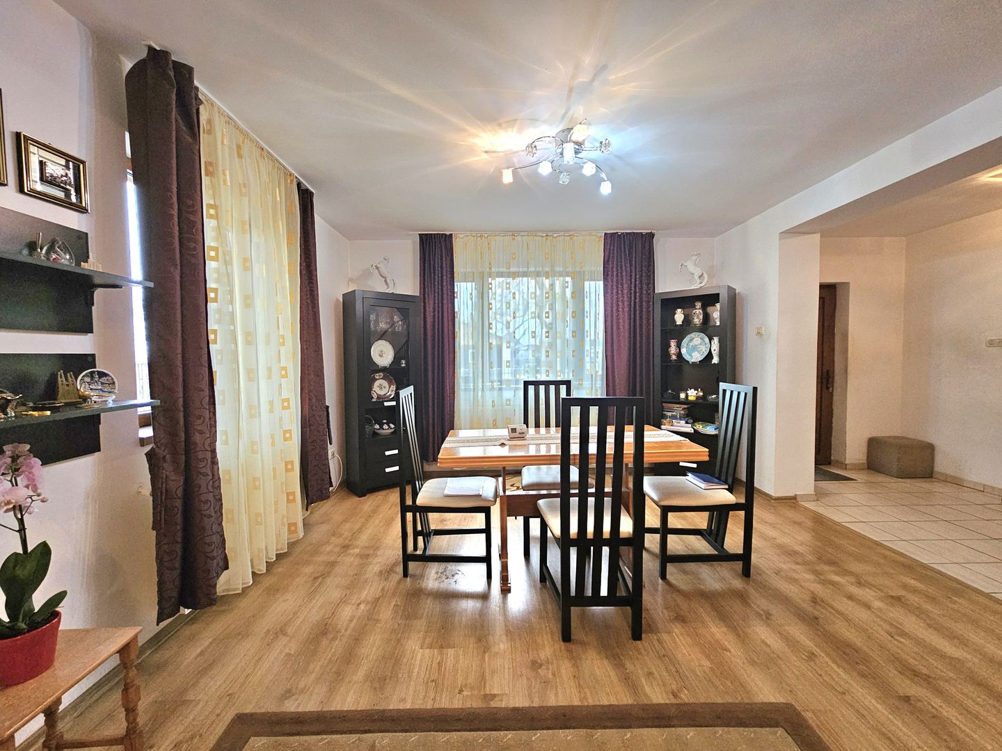 Casă cu 5 camere de vânzare in Lumina Constanta - Poză 3
