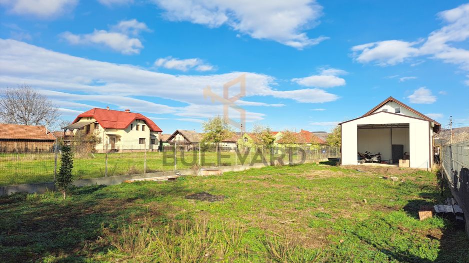 Casa noua + atelier 49 mp + teren 1030 mp! - Poză 8