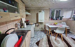 Casa 127mp mobilata/utilata+ anexa+garaj+beci+teren intravilan 1233 mp - Poză 12