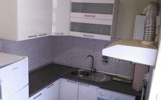 Garsonieră | Decomandata | Etaj 3 | Balcon | Turnișor - Poză 5