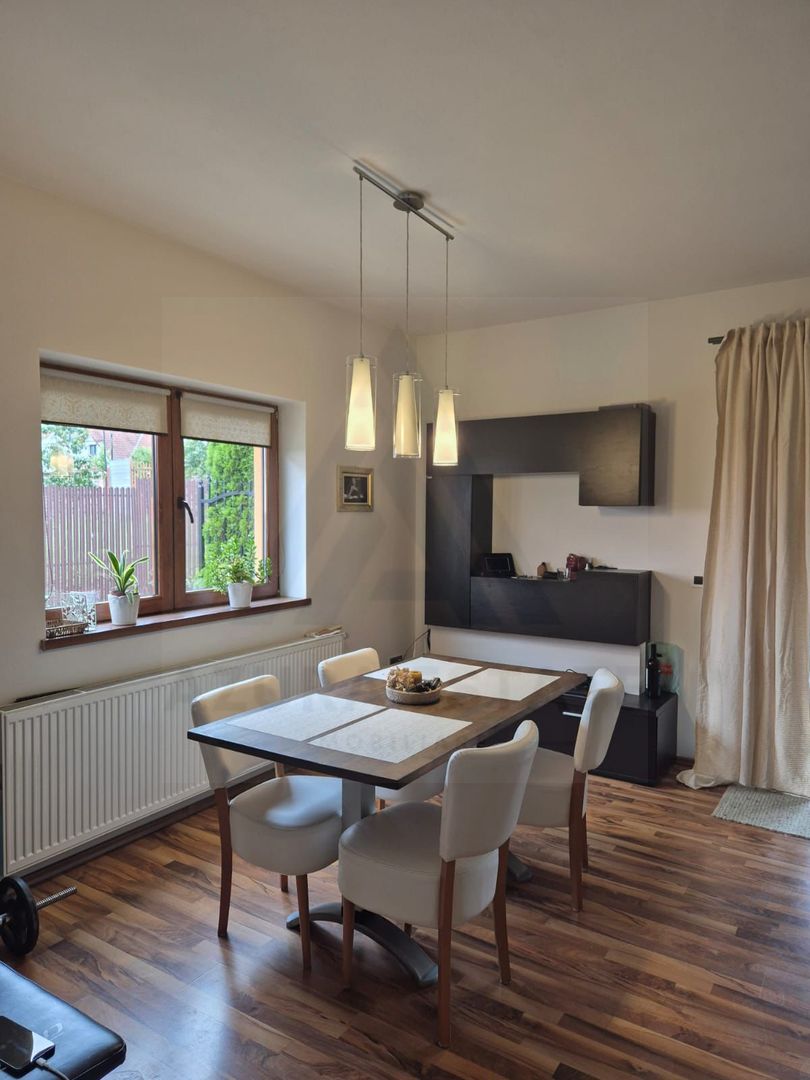 Casa moderna 4 camere 100 mp utili curte si parcare privata Cisnadie - Poză 1