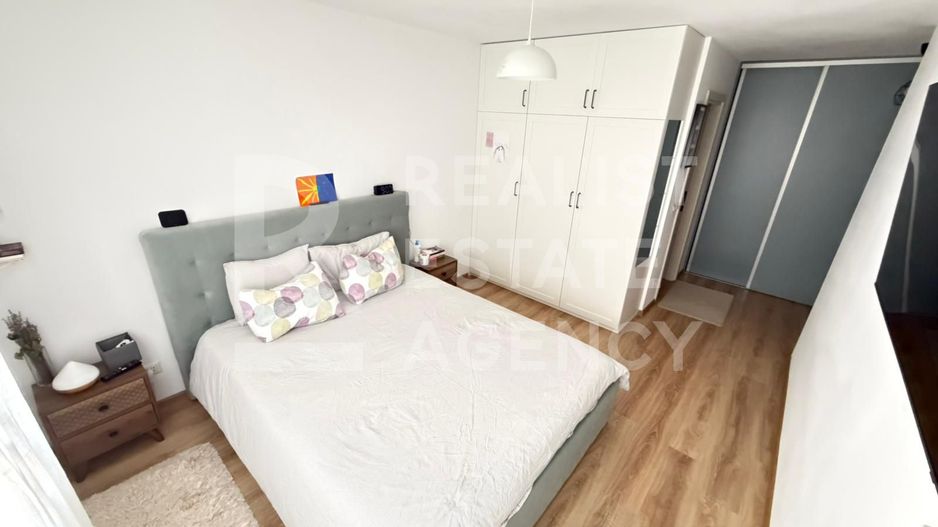 3 camere | Hils Pallady - Poză 7