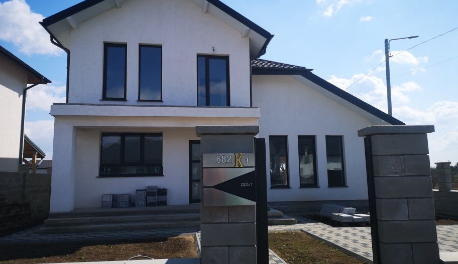 Vila Manastirea Buftea - Poză 2