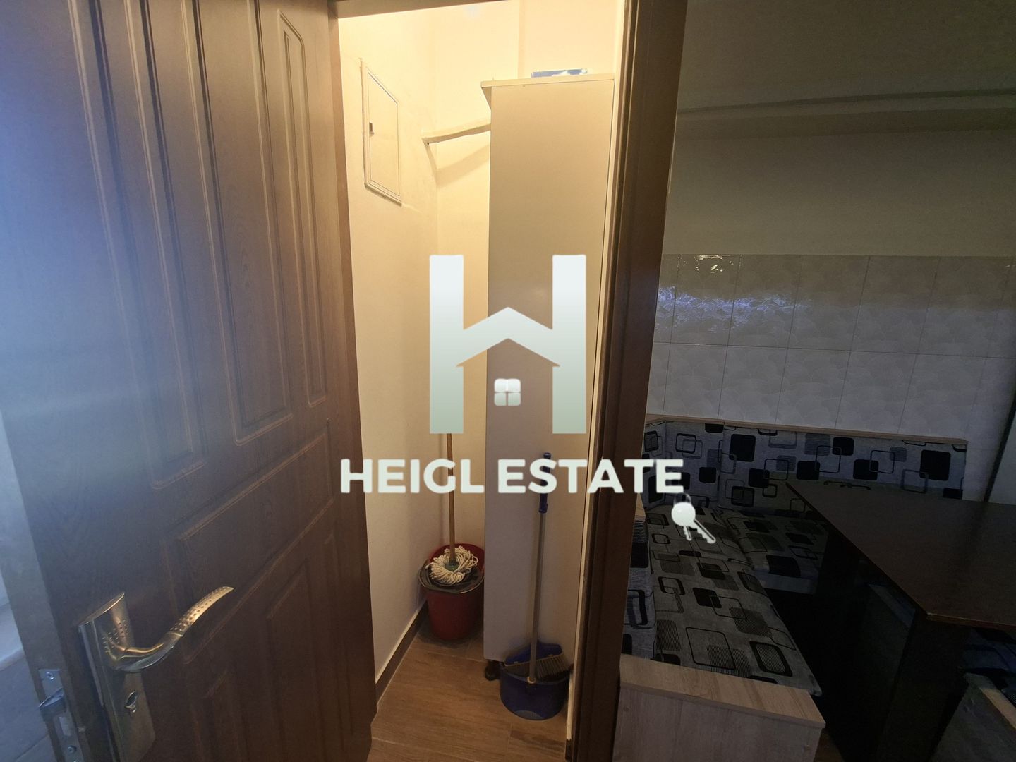 Apartament spațios cu 3 camere in zona Circumvalațiunii - Poză 7