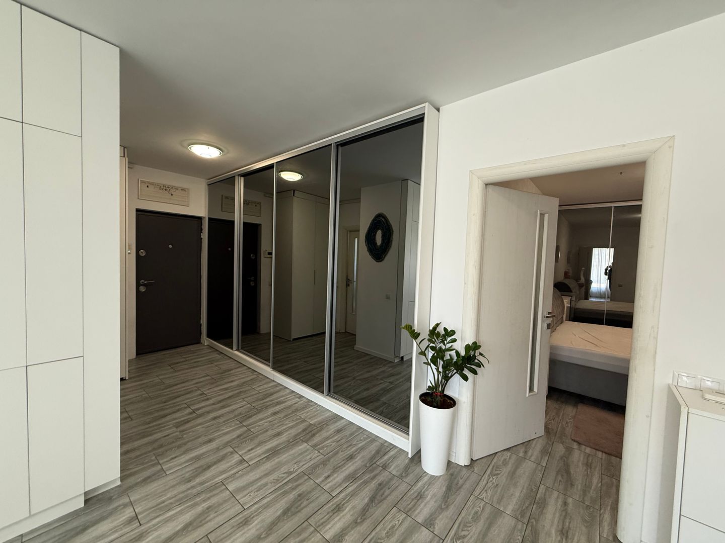 0% COMISION Apartament cu 2 camere și terasă de 53 mp , Zona VIVO - Poză 5