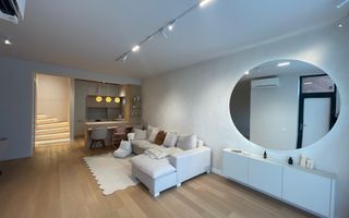Vila exclusivista Tunari - Poză 17