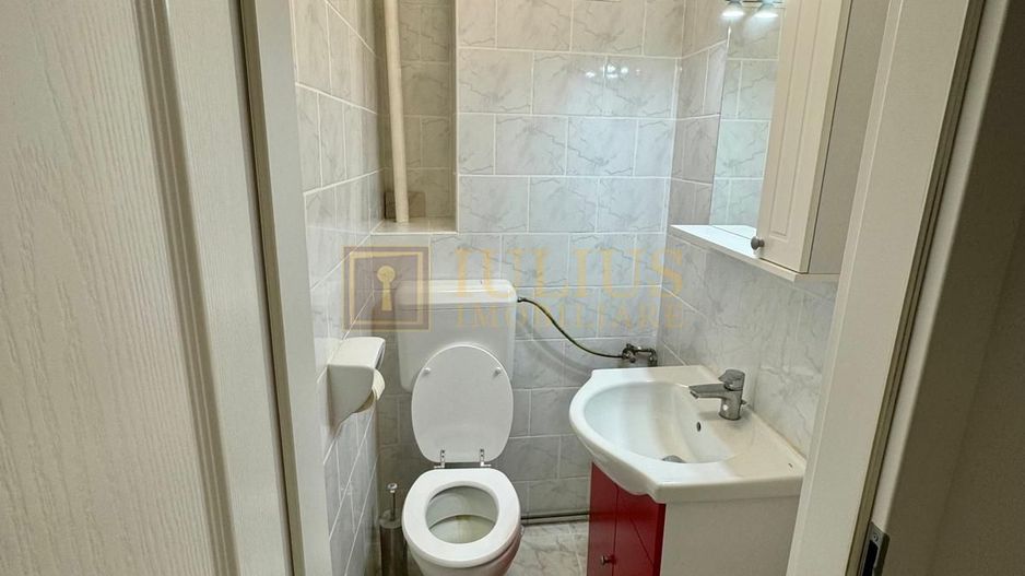 3 camere -2 dormitoare| 2 bai| centrala proprie| apartament superb| 2 balcoane - Poză 12