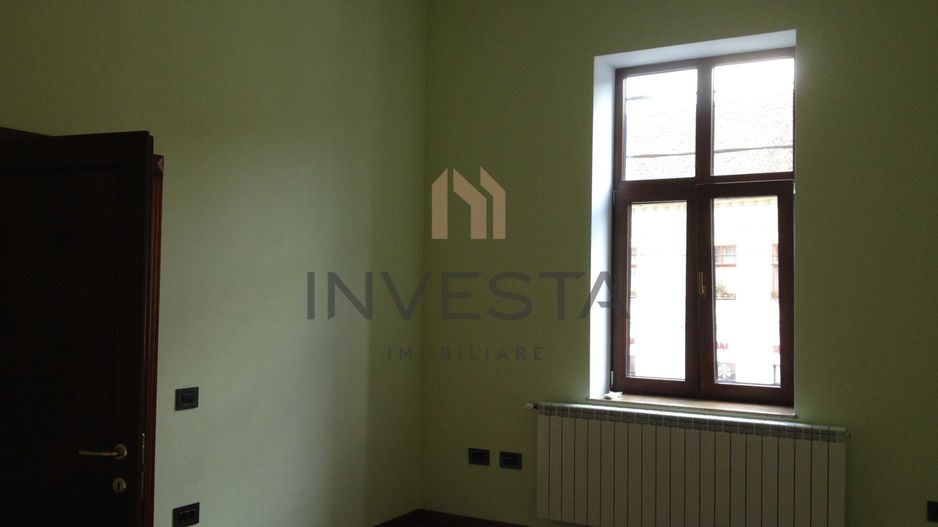 Apartament/ 98 mp utili/Strada Universitatii! - Poză 9