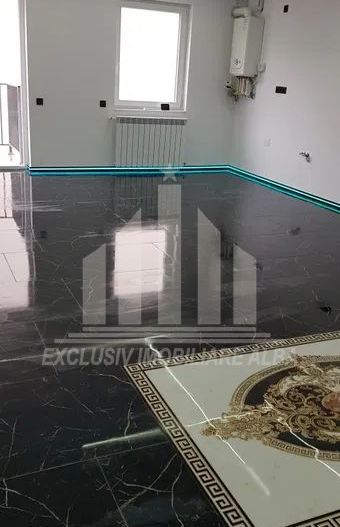 Apartament cu 2 camere de vanzare, Centru - Poză 2