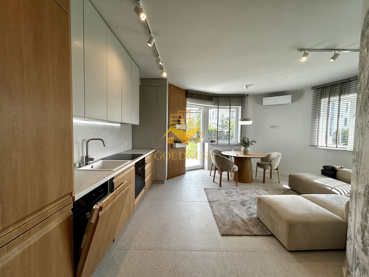 3 camere open space, Parcare, Premium,Alecu Russo, Calea Turzii,Europa - Poză 4