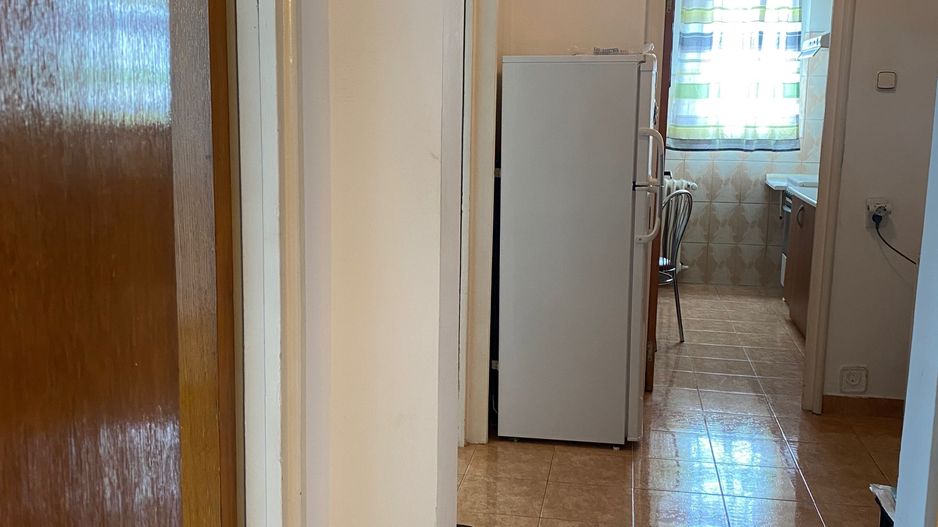 Apartament 2 camere, decomandat, Metrou Dristor 2 min - Poză 3