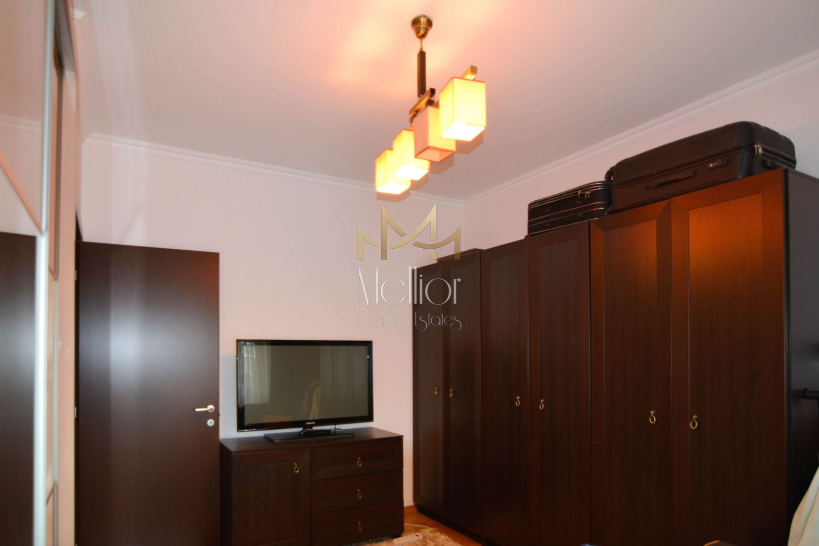 Casă spațioasă de vânzare în Gheorgheni – vedere spre parc - Poză 11