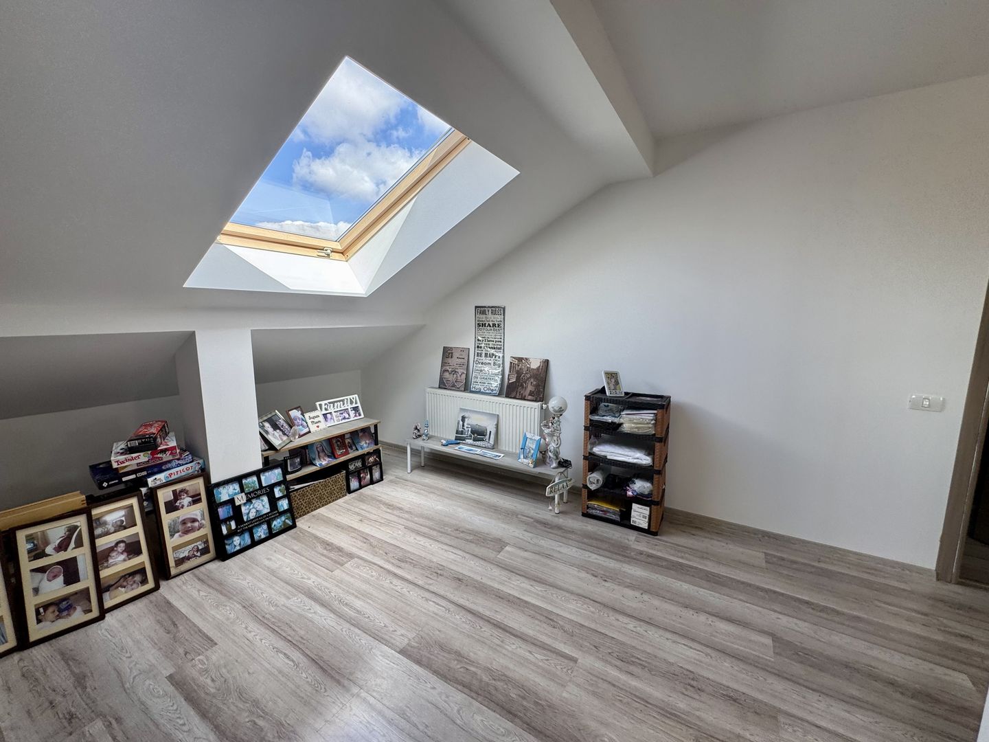 Berceni - VILĂ UNICAT, spațioasă, curte 1.000 mp, la 7 min metrou - Poză 40