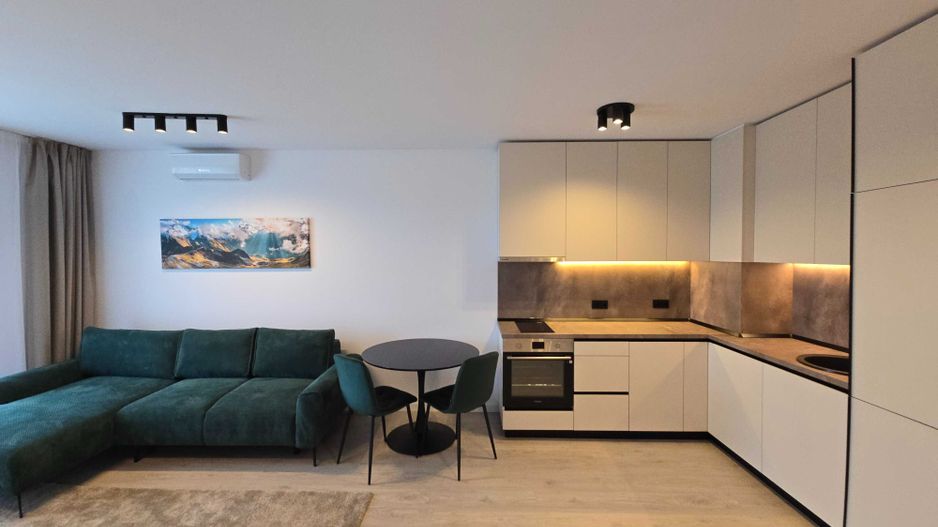 Prima inchiriere!Apartament cu 2 Camere-Vedere Padure,Luminos,Parcare - Poză 1