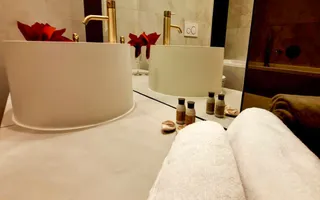 Vânzare | Apartament 3 camere | Parcare + Debara privată incluse - Poză 27