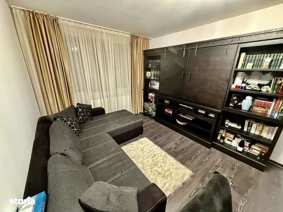 Apartament spre inchiriere 3 camere - Poză 12