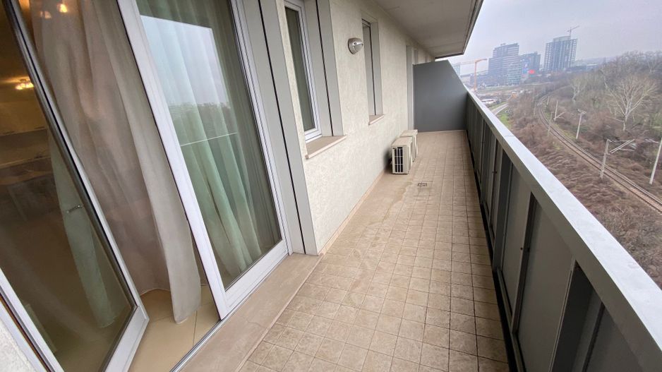 Apartament cu 3 camere   în zona Ultracentral - Poză 18