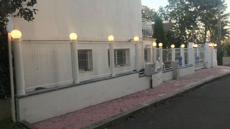 Proprietate ideală pentru locuință și afacere turistică în Eforie Nord - Poză 18