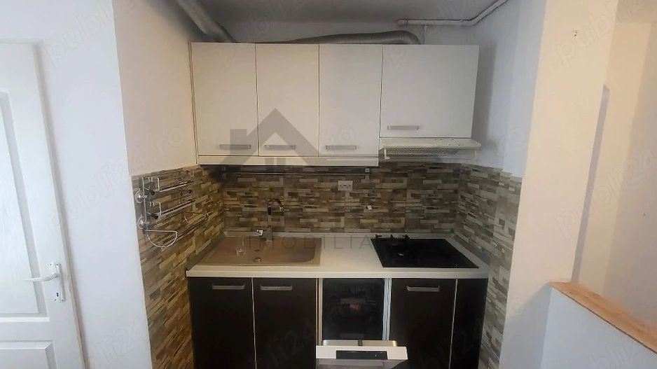 inchiriez apartament 3 camere 2 bai in Unirii Târgu Mureș - Poză 1