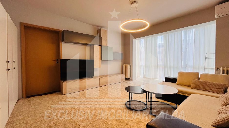 Apartament cu 3 camere, etaj intermediar, Cetate-Mercur - Poză 1