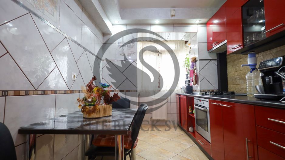 Apartament cu 3 camere de vanzare | Vest, Ploiesti | Comision 0% - Poză 3