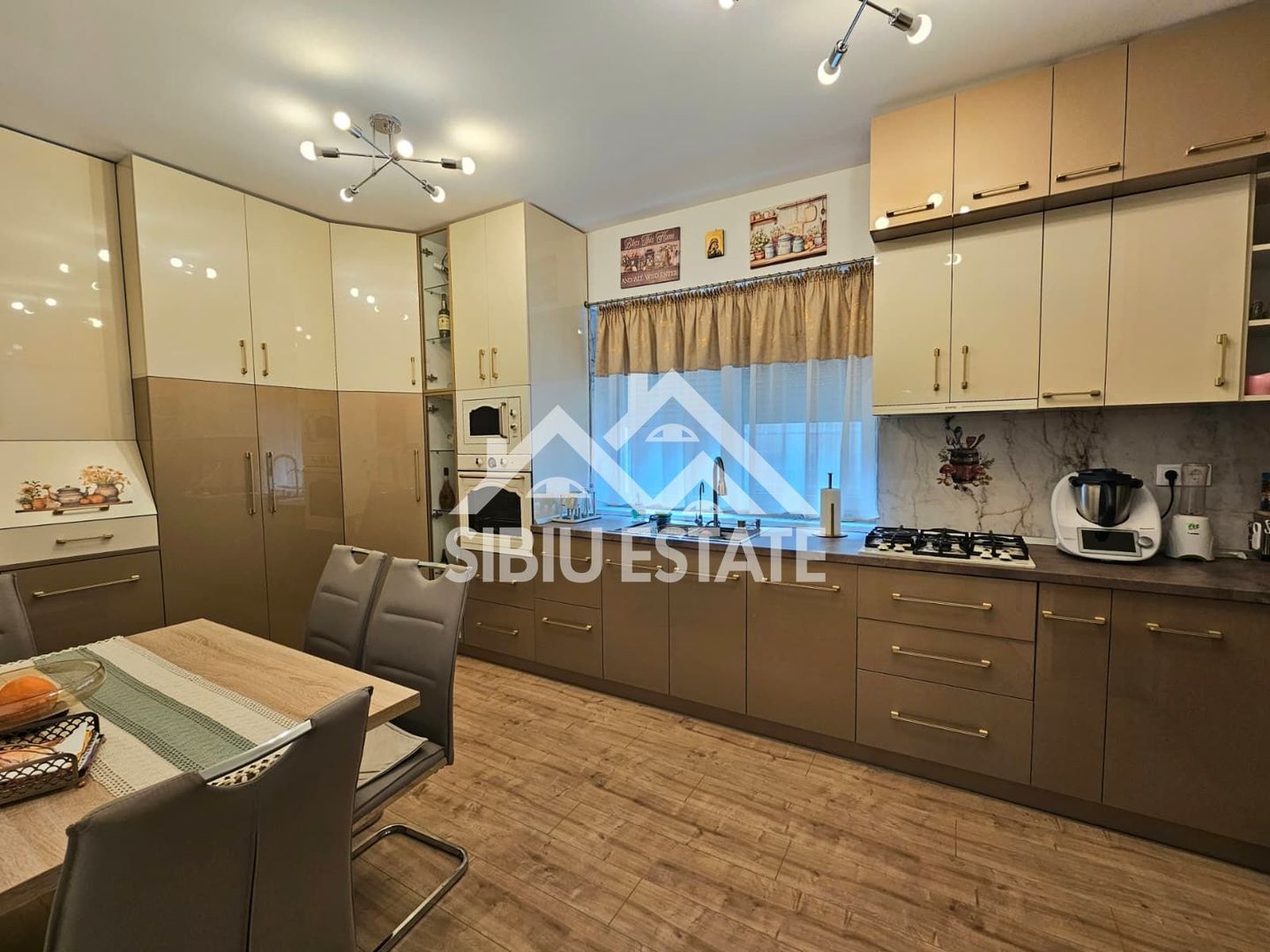 Casa Selimbar zona Brana - Poză 11